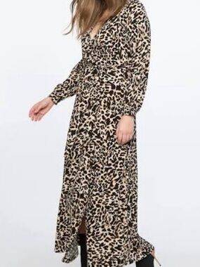 Eloquii Leopard Print Long Sleeve Maxi Dress - Beige & Black